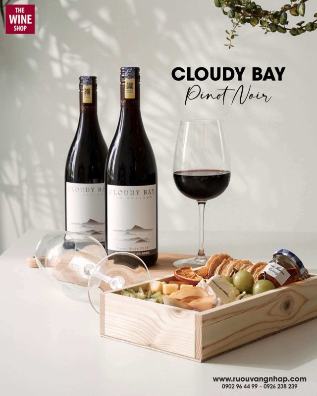 Cloudy Bay Pinot Noir là dòng vang đỏ sở hữu vị chua tự nhiên hài hòa