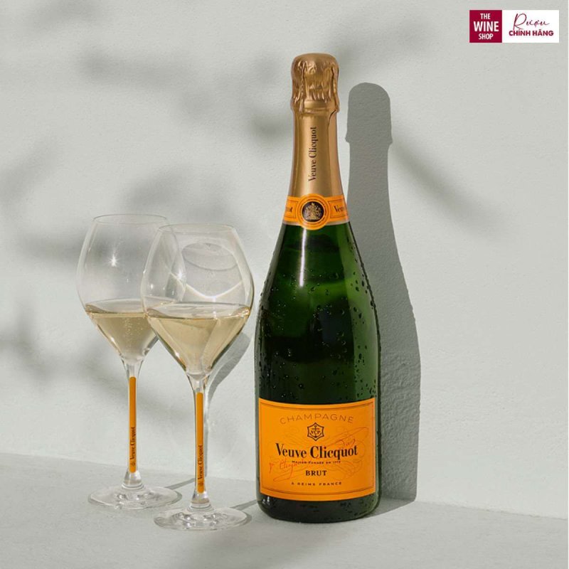 Rượu Champagne Veuve Clicquot Ponsardin Brut Yellow Label có độ cân bằng hoàn hảo