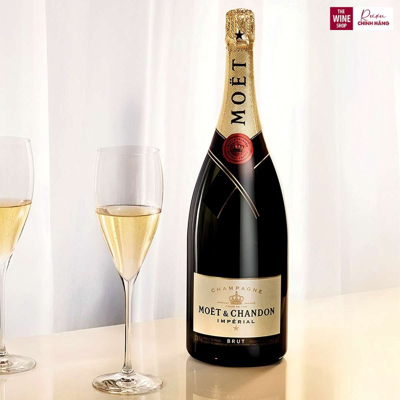 Rượu Champagne Moet & Chandon Imperial Brut ra đời lần đầu tiên vào năm 1869