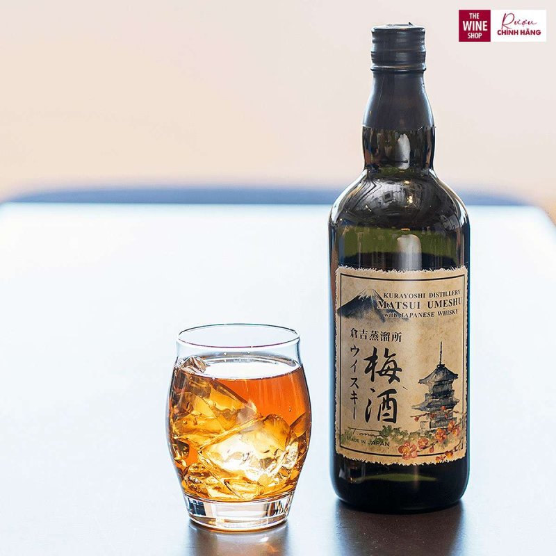 Rượu mùi Matsui Whisky Umeshu được sản xuất với nguồn nguyên liệu tinh khiết lấy từ núi Daisen