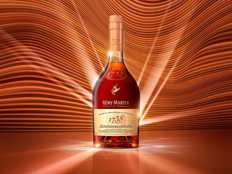 Rượu REMY MARTIN 1738: phiên bản rượu đặc biệt cho ngày kỉ niệm