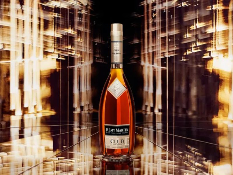 Hậu vị của chai REMY MARTIN CLUB 70cl đầy mạnh mẽ