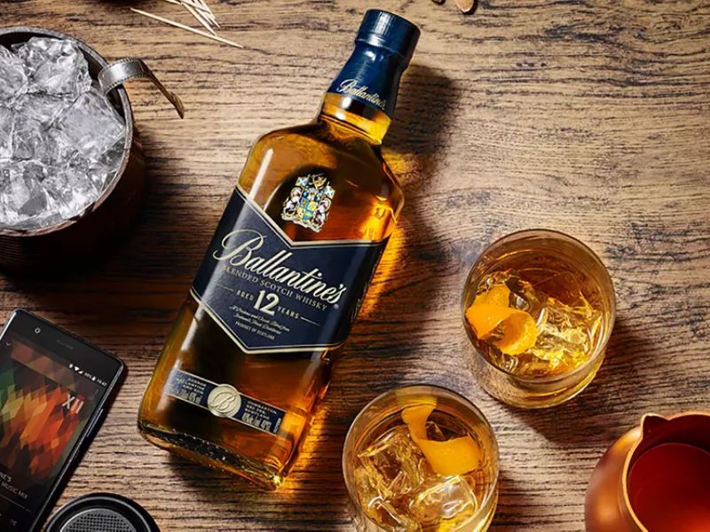 Mua rượu BALLANTINES 12YO uy tín tại ruouvangnhap.com