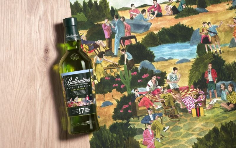 BALLANTINES 17 YO Artist Limited Edition mang đến một hành trình giác quan với độ sâu không giới hạn