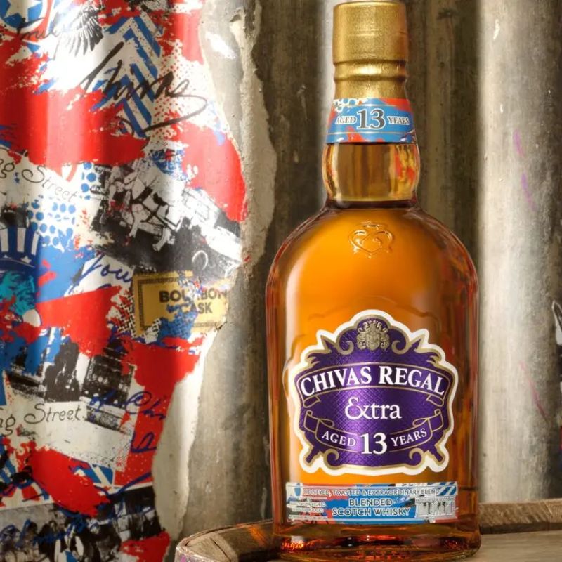 Rượu Chivas 13 Bourbon Cask tạo nên một trải nghiệm thưởng thức độc đáo