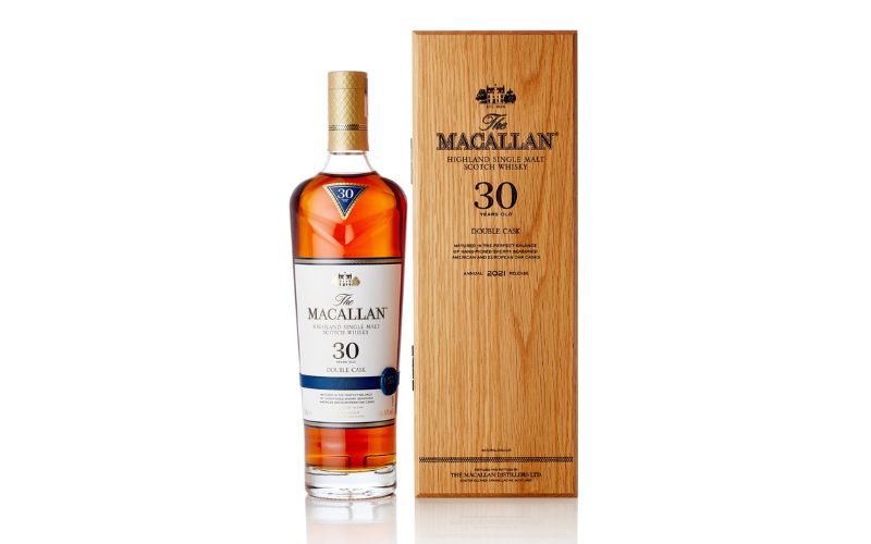 Macallan 30YO Double Cask mang đến sự hòa quyện giữa thời gian và nghệ thuật ủ rượu.