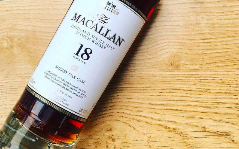 Hương vị độc đáo và phong phú, nổi bật tên tuổi của dòng sản phẩm Macallan.