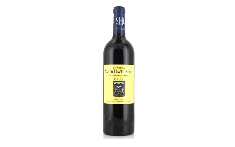 Rượu vang Chateau Smith Havt Lafitte Pessac Leognan - Grand Cru Classe là lựa chọn hàng đầu cho những ai yêu thích hương vang tinh tế