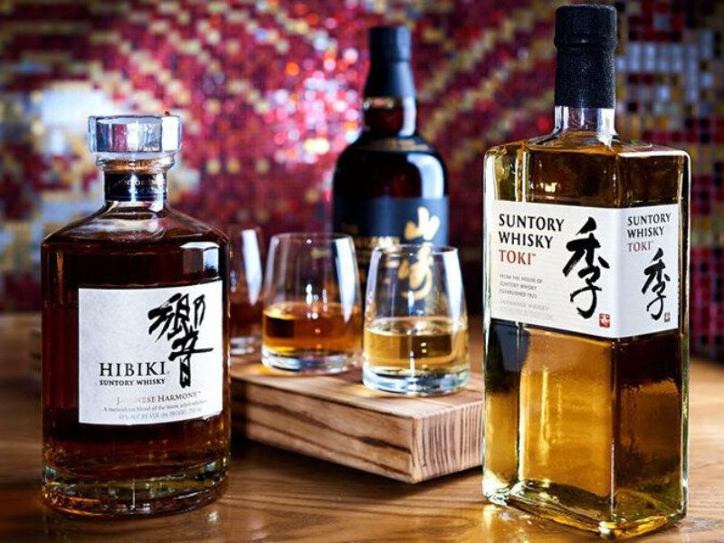 Rượu Whisky Nhật nhập khẩu những thành phần rượu từ Scotland