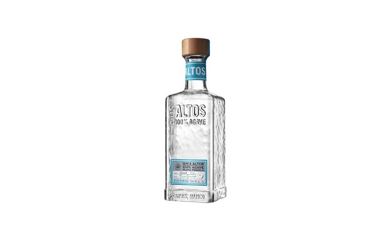 Tequila là loại rượu nổi tiếng được sản xuất từ cactus agave ở Mexico.