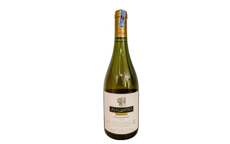 Rượu Alicanto Reserva Chardonnay mang mùi thơm tươi mát