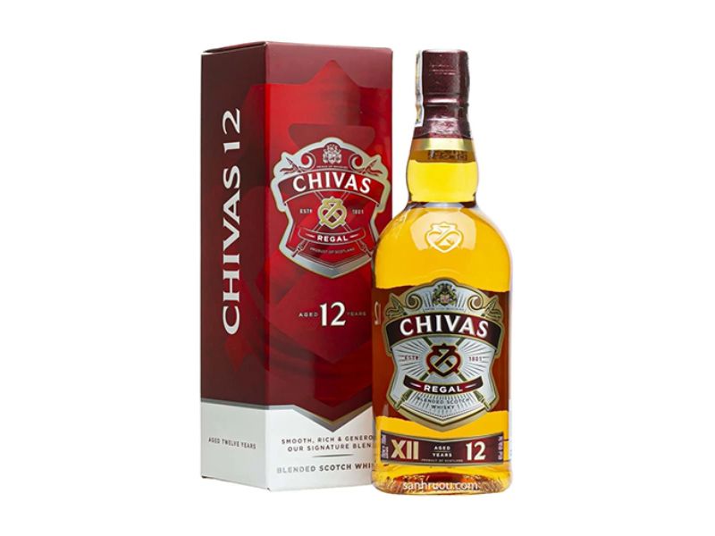 Chivas 12 nổi bật với hương vị êm dịu, dễ uống 