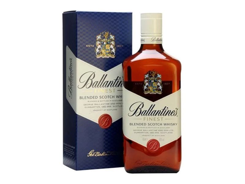 Ballantine’s Finest sở hữu phong cách uống đầy độc đáo và tao nhã